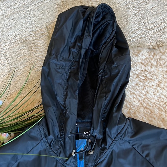 Nike Dri-fit Cross Country Jacket with hood size M - Picture 4 of 9